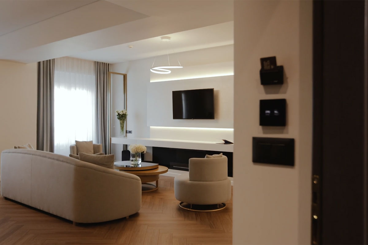 Grand Suites
